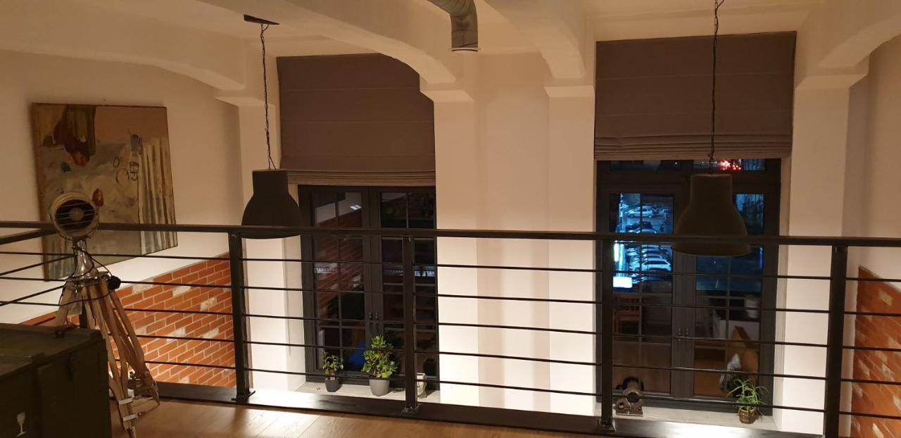 Апартаменты Loft Hiellego Жирардув Экстерьер фото