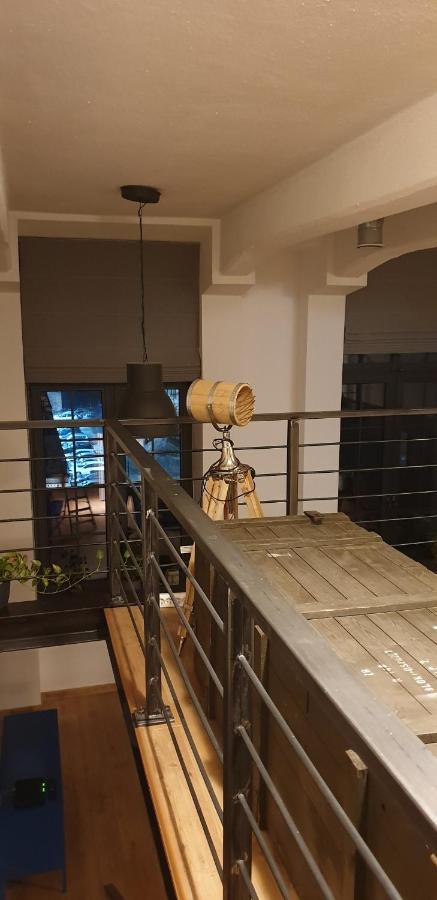Апартаменты Loft Hiellego Жирардув Экстерьер фото