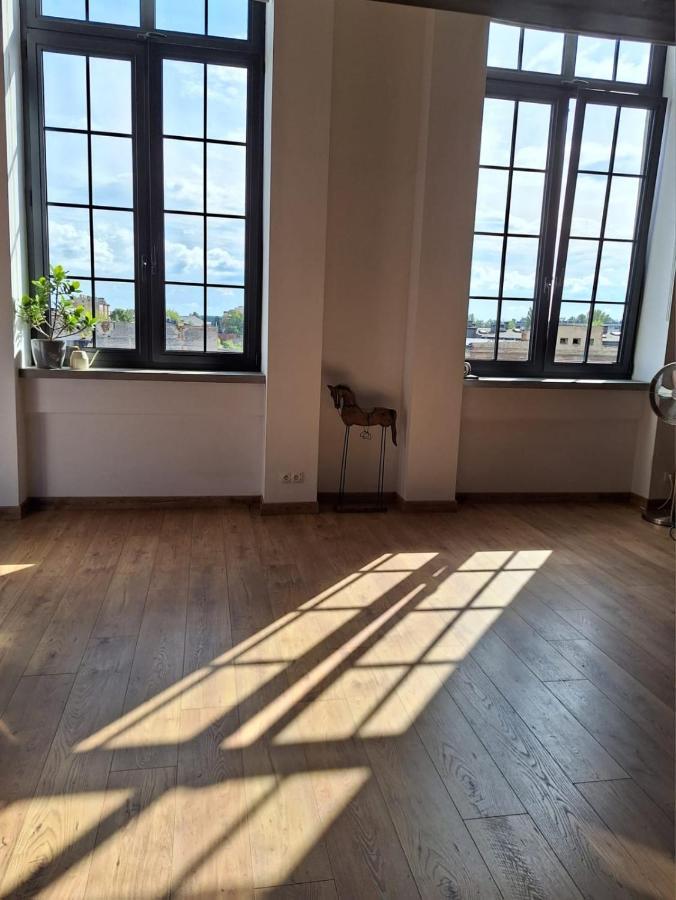 Апартаменты Loft Hiellego Жирардув Экстерьер фото